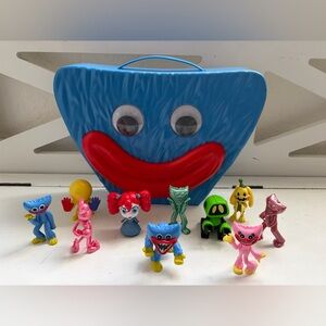 Poppy Playtime - Minifigure Collector Case Set Featuring Huggy Wuggy
